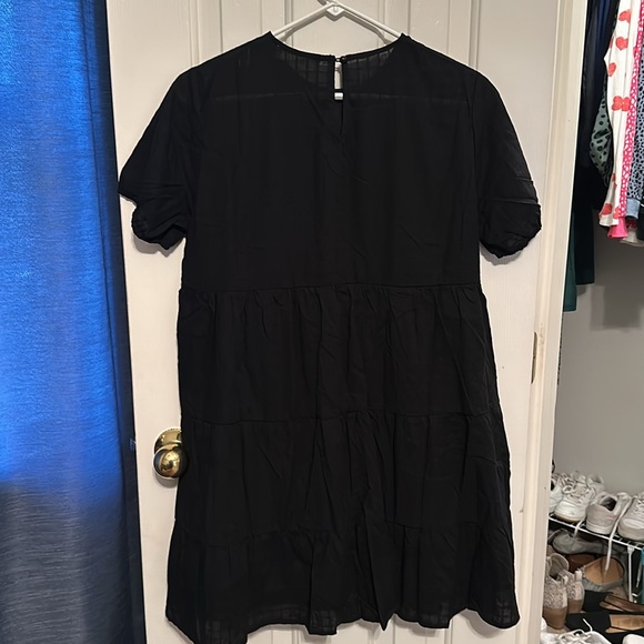 Black tiered Swiss Dot Dress - Picture 2 of 3